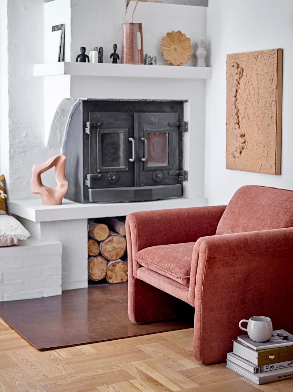 Paseo Lounge Chair - Brown