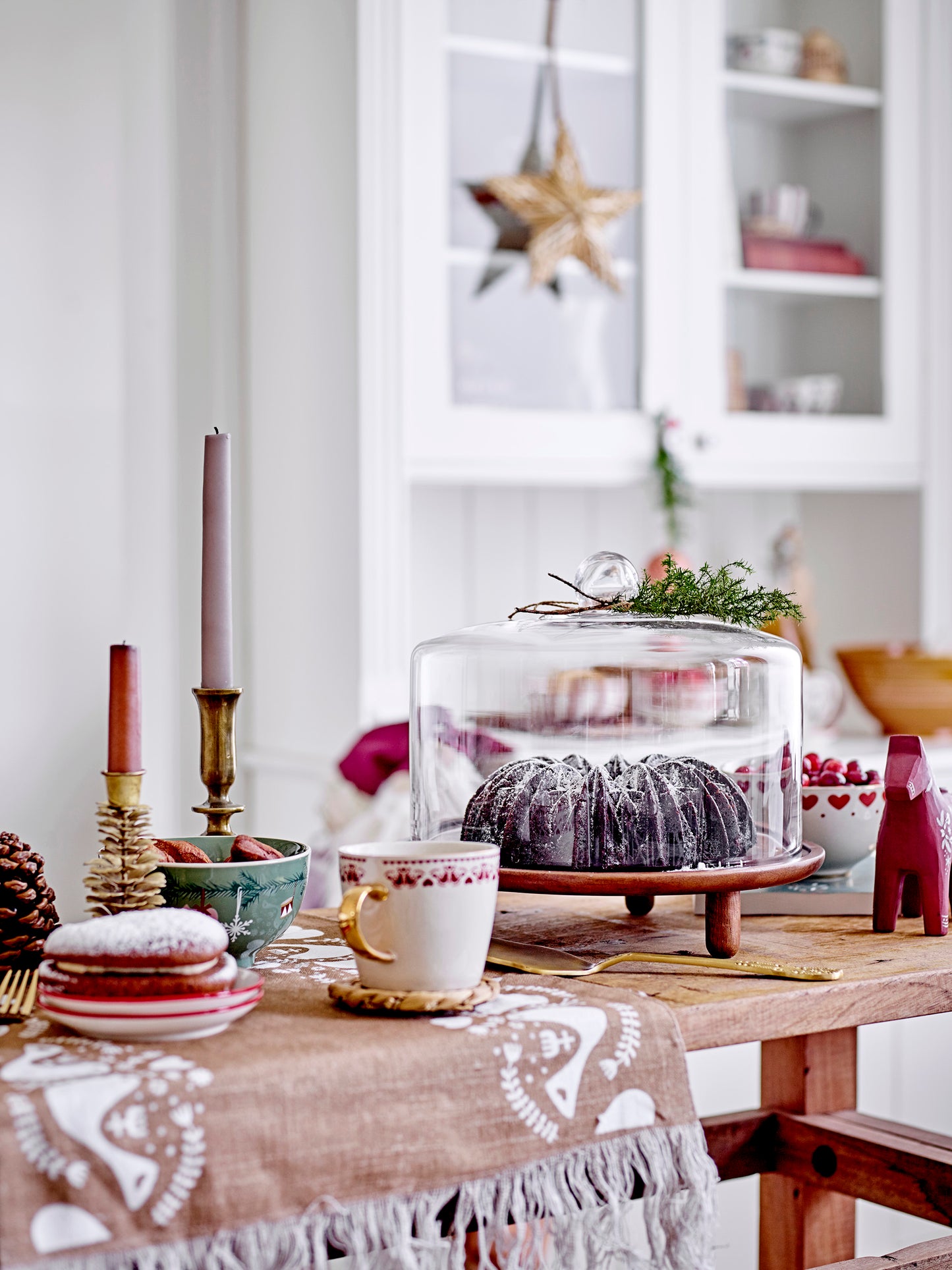 Nici Cake Tray w/Dome - Nature / Acacia