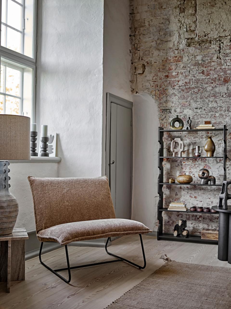 Cape Lounge Chair - Brown