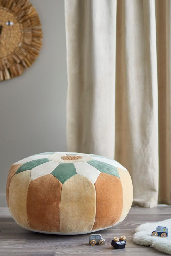 Agnes Pouf
