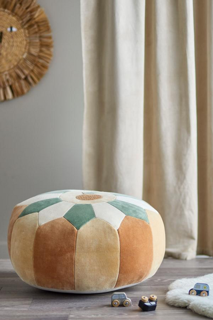 Agnes Pouf
