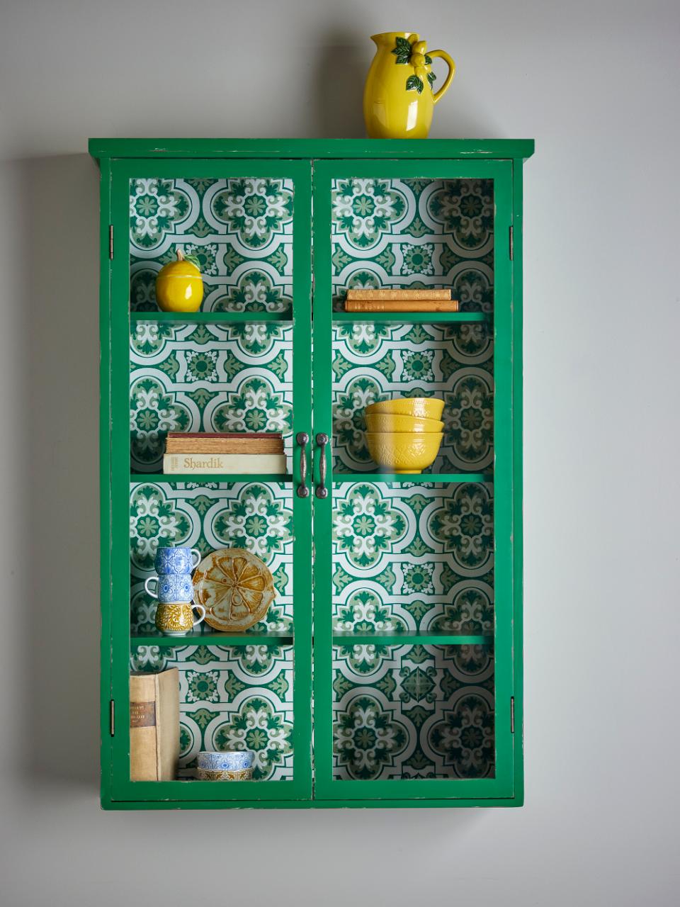 Hazem Cabinet - Green / Firwood