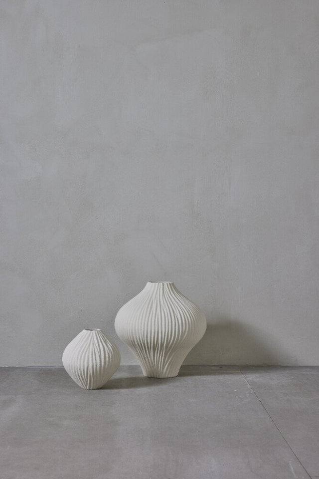 Esmia decoration vase H21 cm - off white