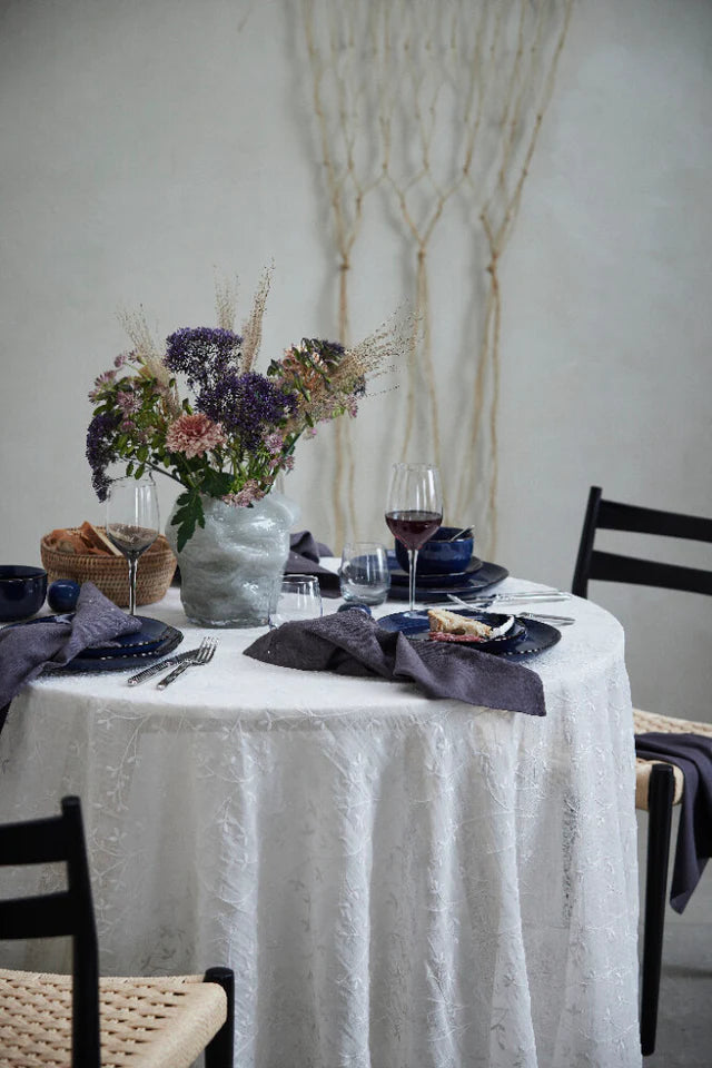 Eloise tablecloth 220x160 cm - off white