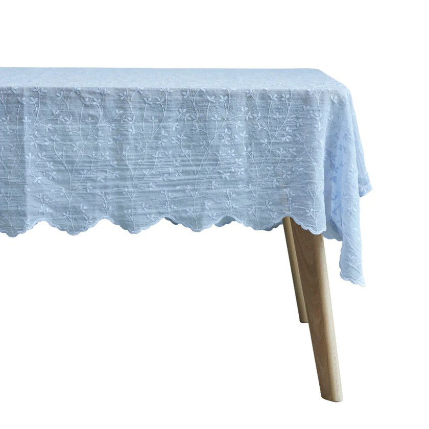 Eloise tablecloth 320x160 cm - light blue