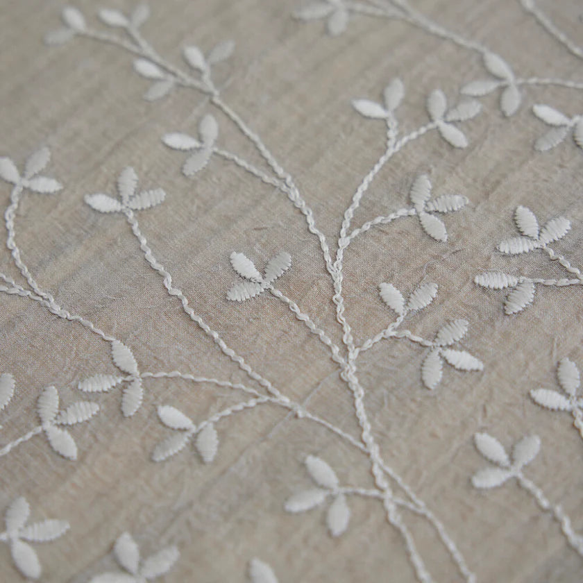 Eloise tablecloth 320x160 cm - dark linen