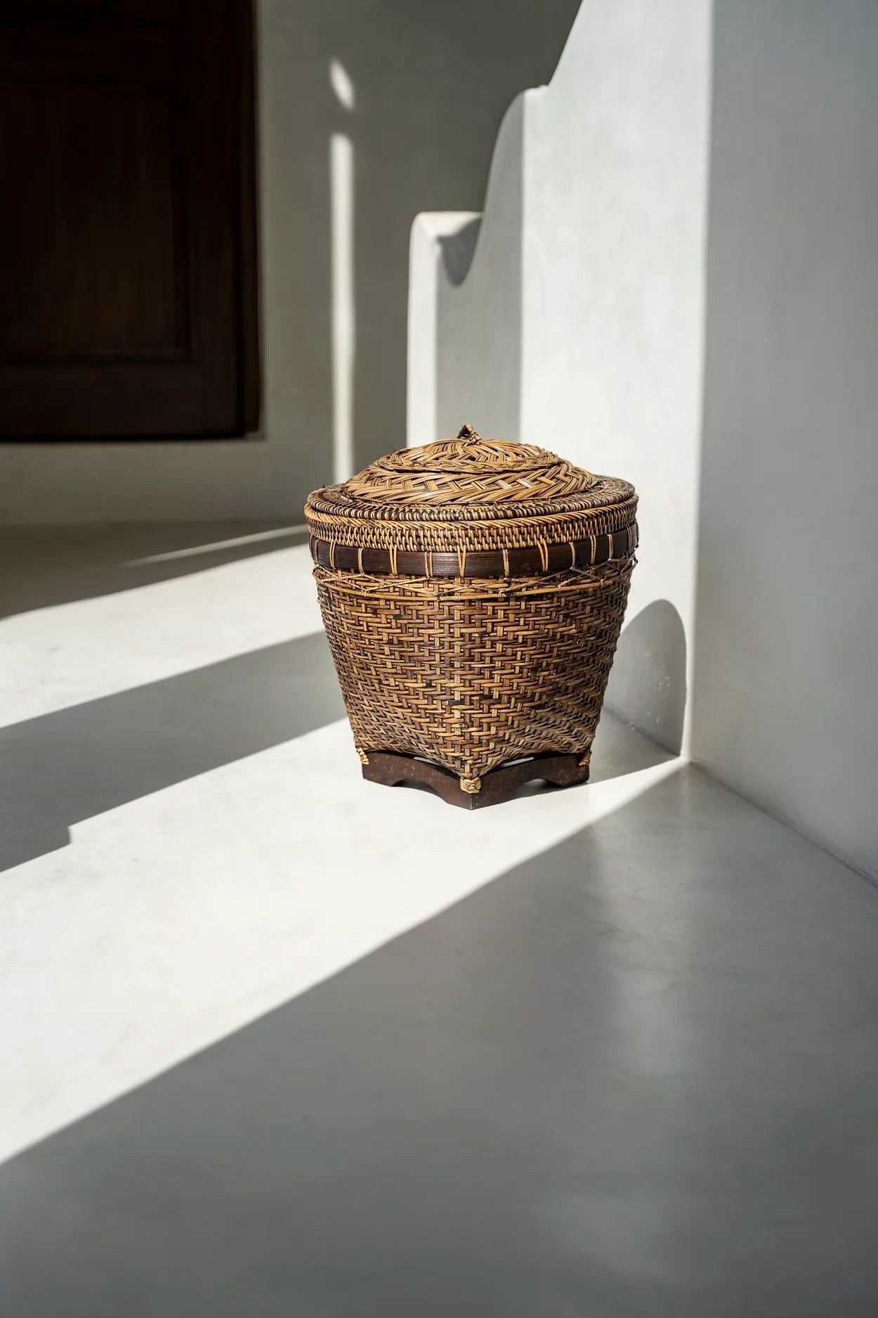 The Colonial Storage Basket - Natural Brown - M