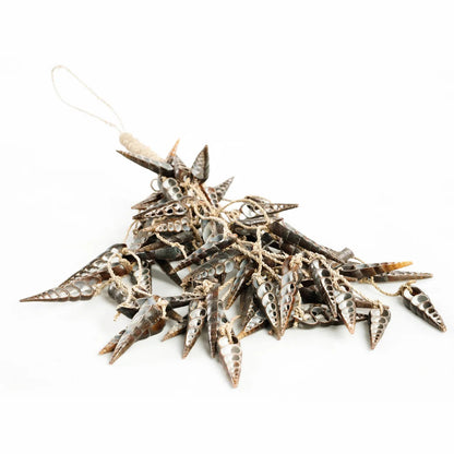 The Unicorn Shell Tassel - Brown