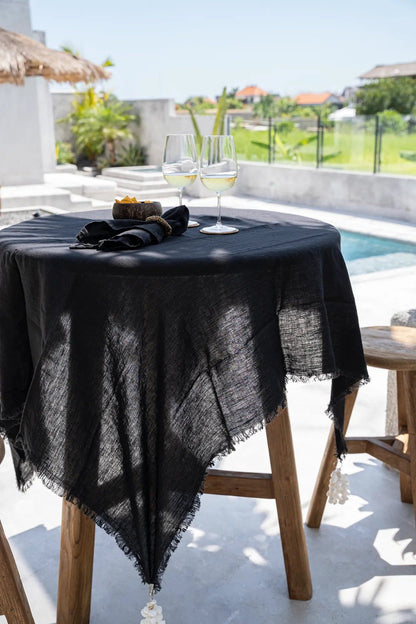 The Linen Tablecloth - Black - 150x150