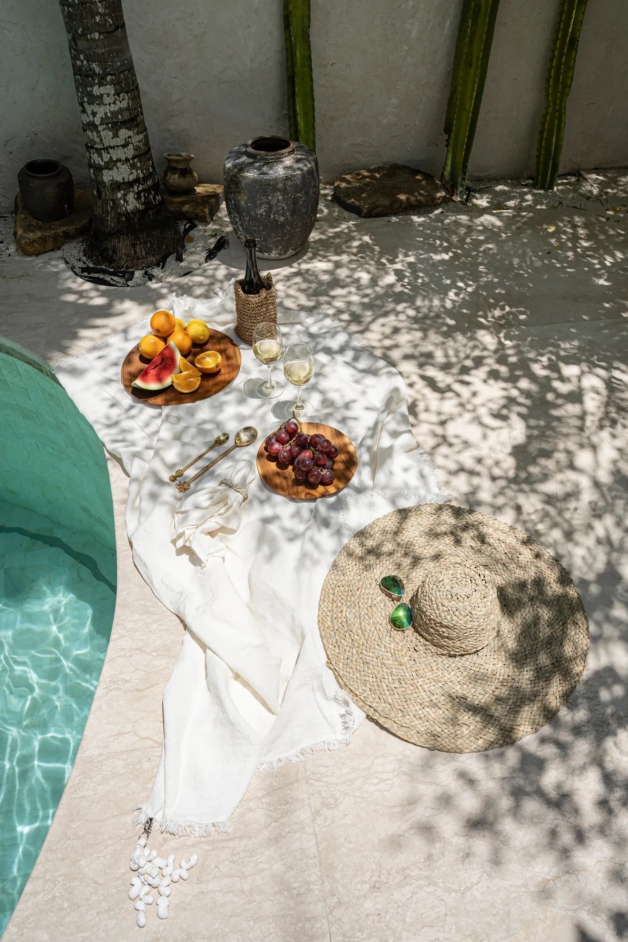 The Linen Tablecloth - White - 150x250