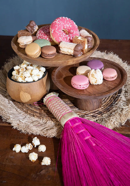 The Teak Root Cake Dish - L