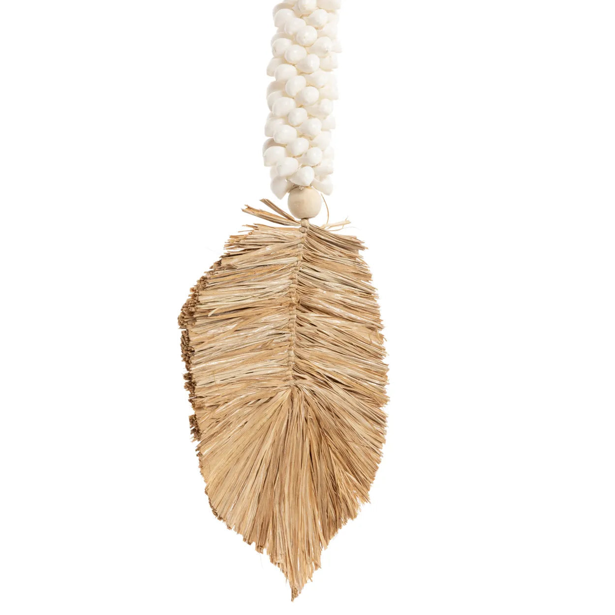 The Raffia Shell Tassel - White Natural