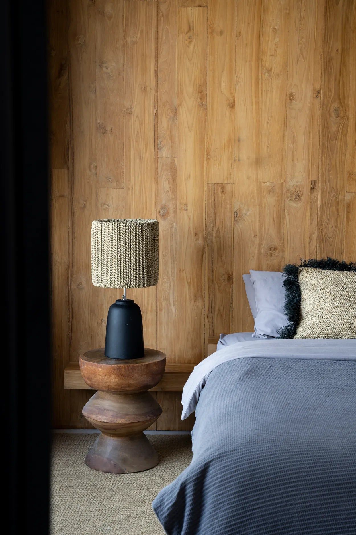 The Chalki Table Lamp - Black Natural