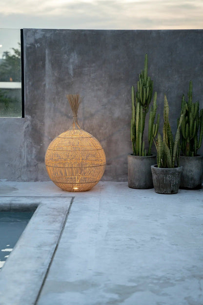 The Wonton Floor Lamp - Pendant - Natural