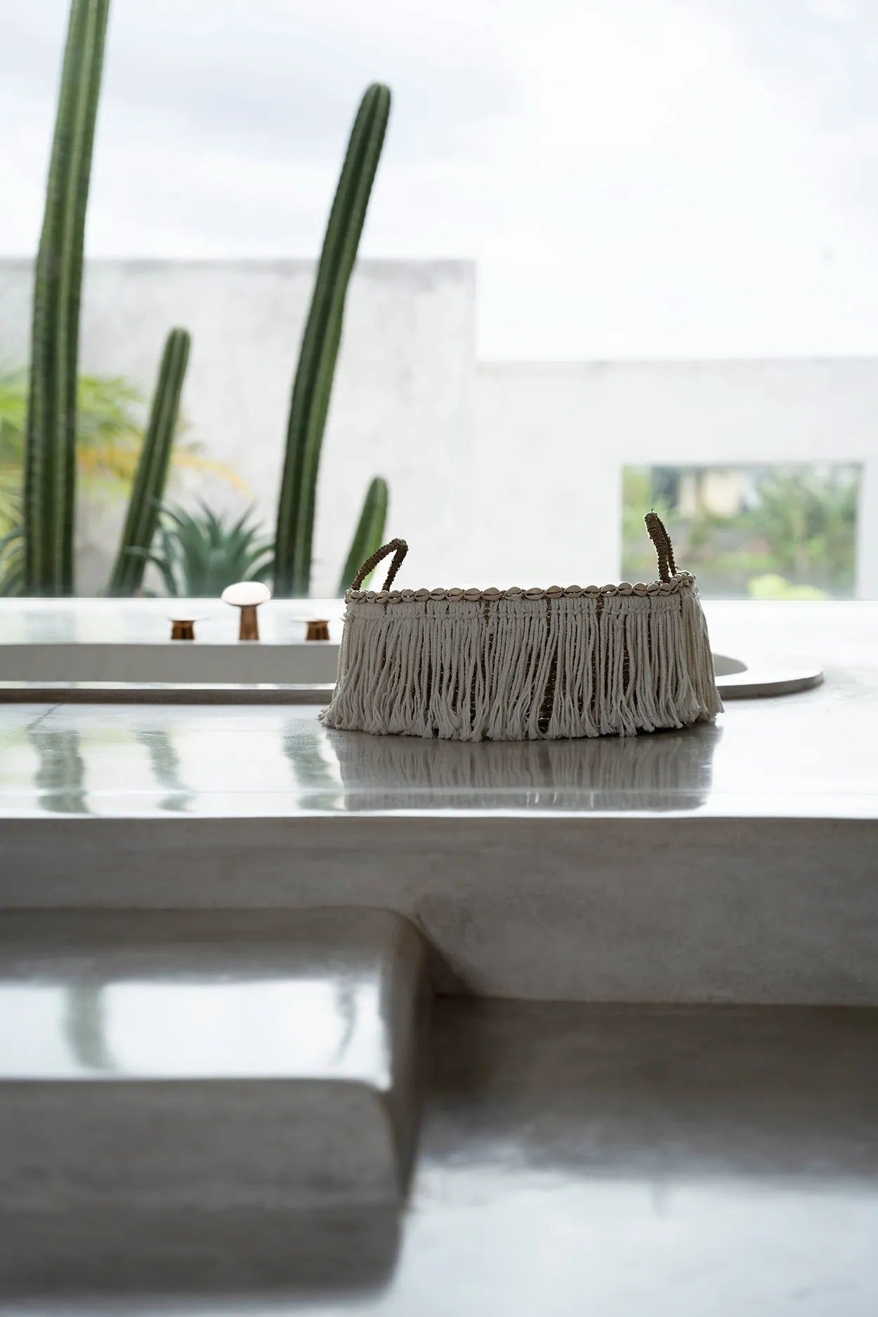 Cesta con flecos The Boho - Blanco natural