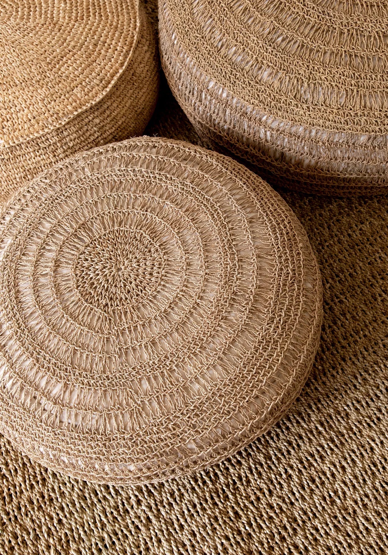 The Seagrass Pouf - Natural - M