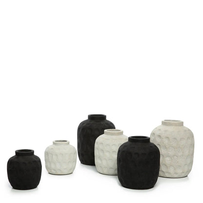 The Trendy Vase - Black - M