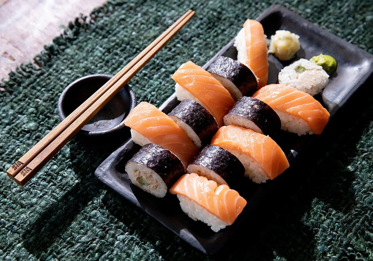 Plato de Sushi Quemado - Negro - L