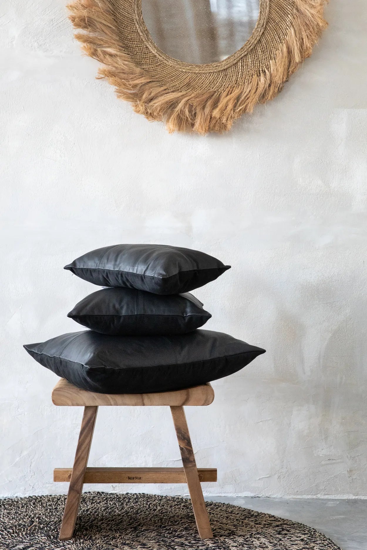 The Four Panel Leather Cushion Cover - Black - 40x40