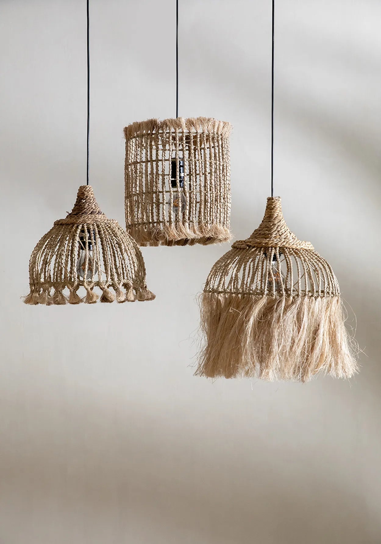 The Abaca Tassel Pendant - Natural - S