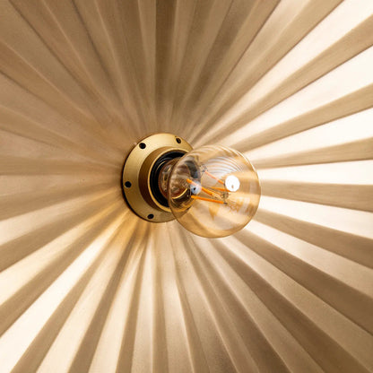 The Tsijn Tsjin Wall Lamp - Brass - M