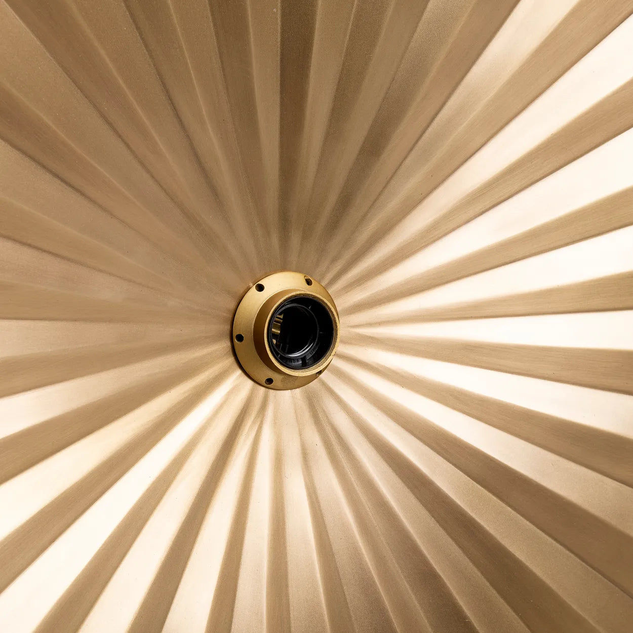 The Tsijn Tsjin Wall Lamp - Brass - M